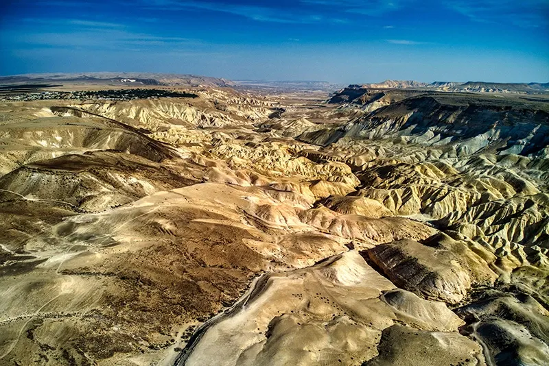 La vallée du Zin et Nahal Havarim, près de Midreshet Ben-Gourion
